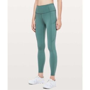 Lululemon Fast & Free 7/8 Tight II *Nulux 25"
Green Smoke 2